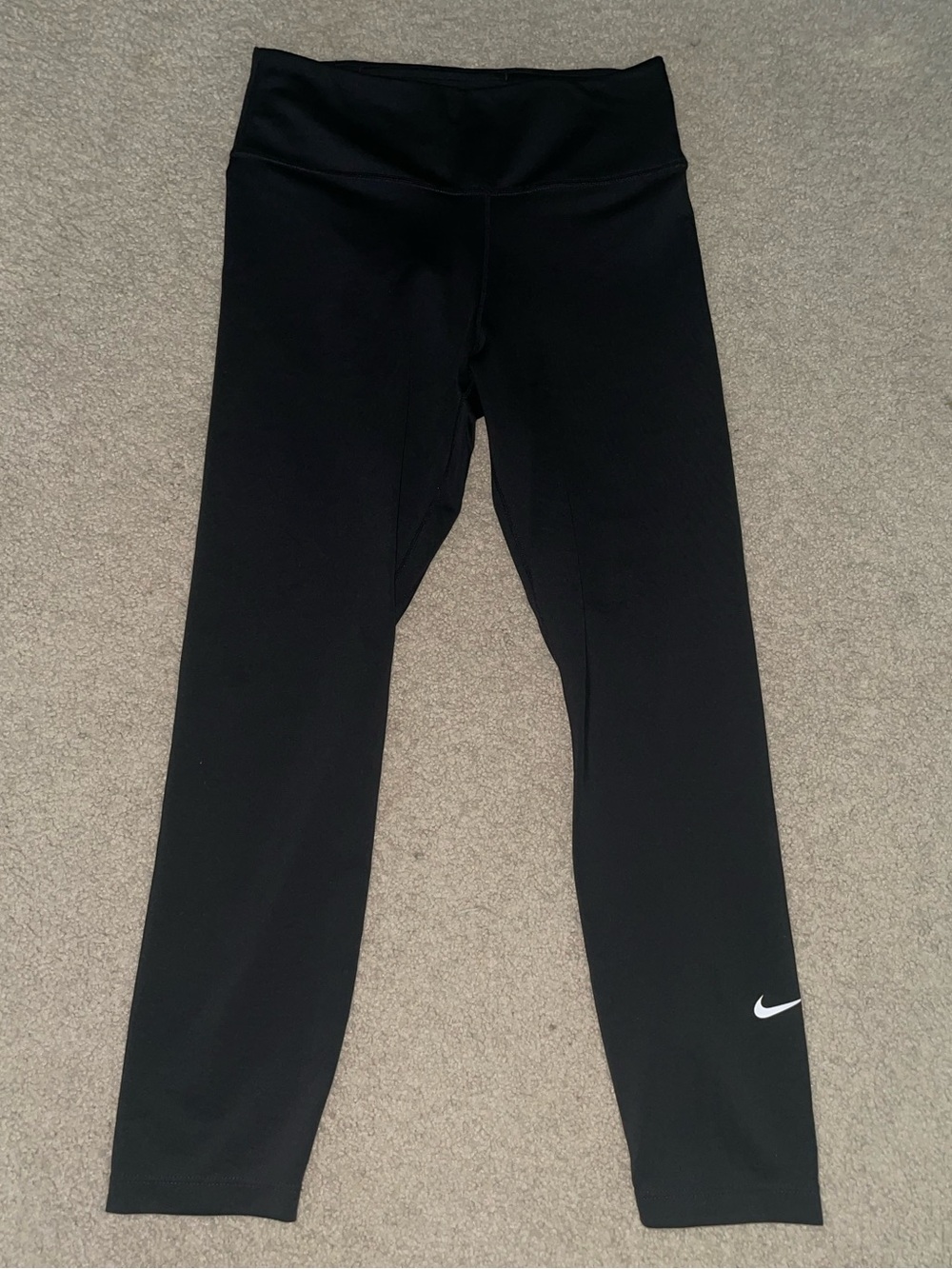 Nike Capri Black Performance Leggings